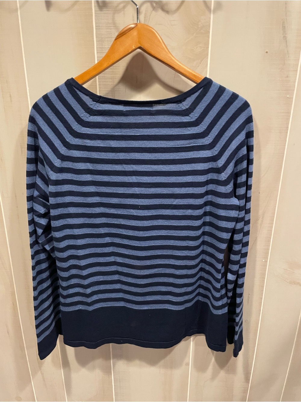 Cute classic varsity blues striped silver rivet scoop neck sweater academia - Picture 2 of 6